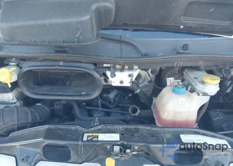 2015 Ram Promaster 2500 High Roof из США, поврежденный, VIN 3C6TRVDG2FE515905